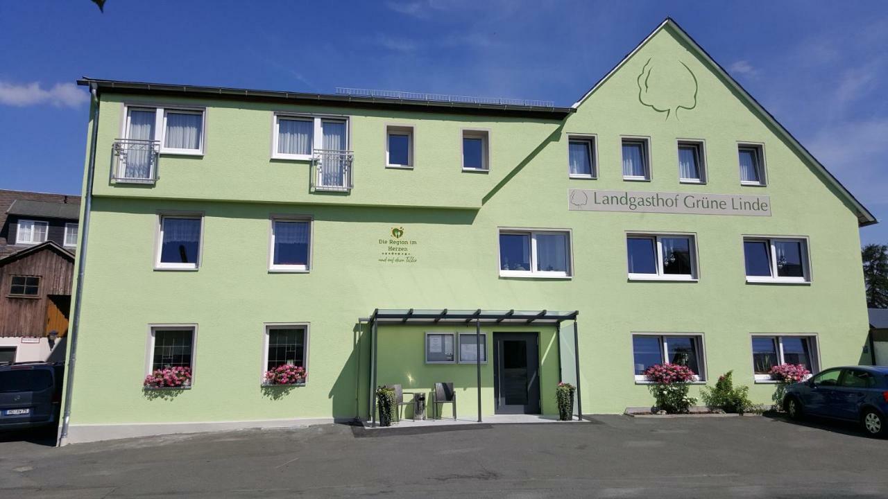 Landgasthof Gruene Linde Exterior foto