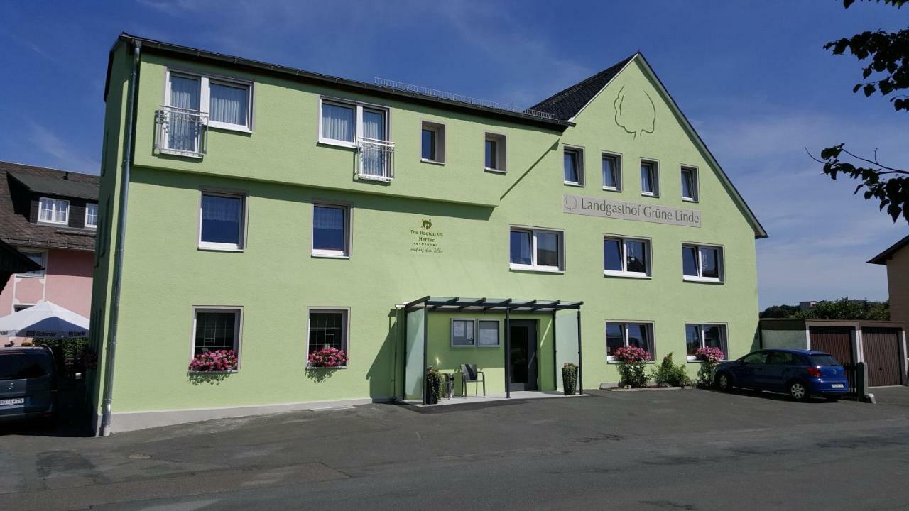 Landgasthof Gruene Linde Exterior foto